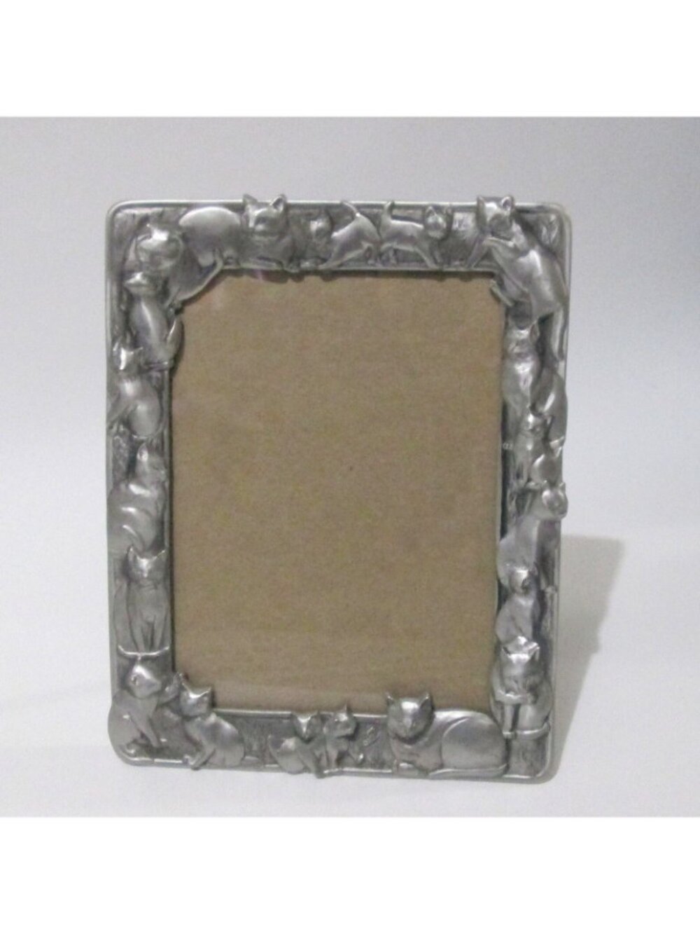Vintage Seagull Pewter Picture Frame PF 230 Cats Border 4 x 6 Photo 1990 - Picture 2 of 11